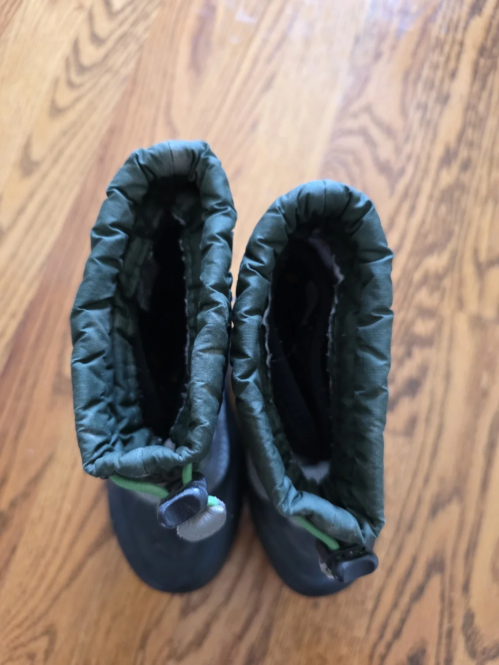 The North Face Kids' Green & Gray Winter Snow Boots